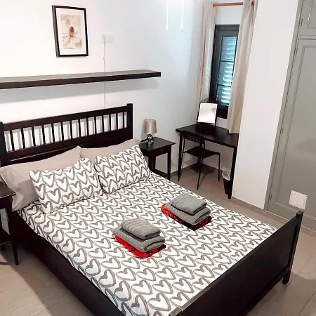 Lovely Pool View Near Beach, Luz Y Mar + Vv License Апартаменти