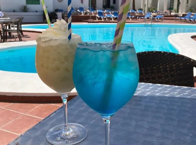 شقة Lovely Pool View Near Beach, Luz Y Mar + Vv License *