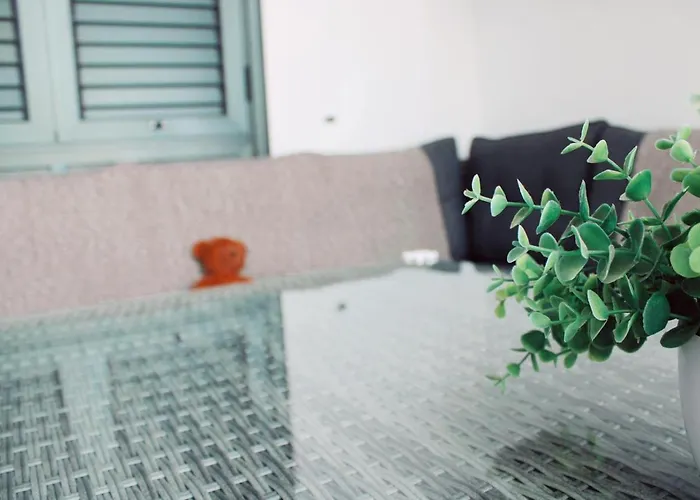 شقة Lovely Pool View Near Beach, Luz Y Mar + Vv License