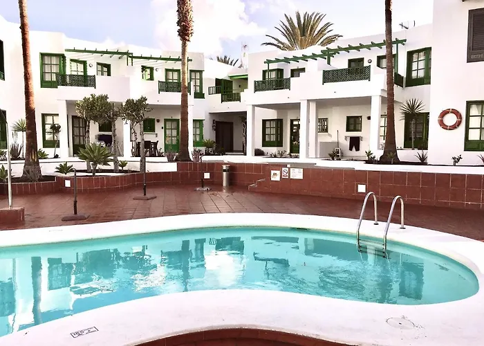 شقة Lovely Pool View Near Beach, Luz Y Mar + Vv License *